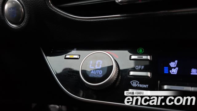 Hyundai Sonata 2023 — photo 22