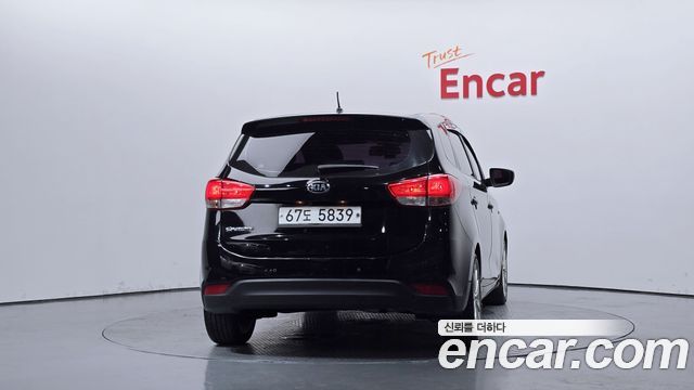 Kia Carens 2014 — photo 4