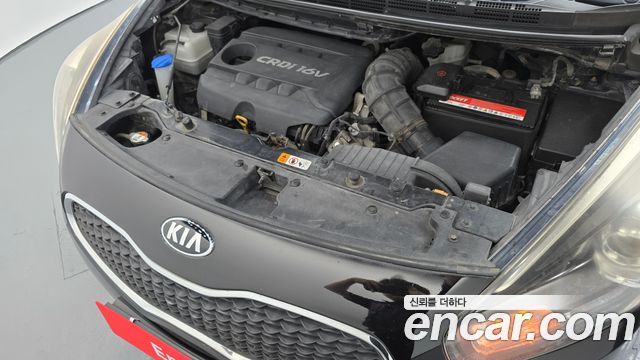 Kia Carens 2014 — photo 6