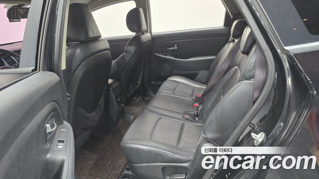 Kia Carens 2014 — photo 17