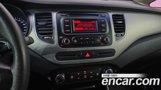 Kia Carens 2014 — photo 20
