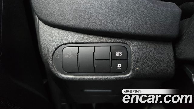 Kia Carens 2014 — photo 29