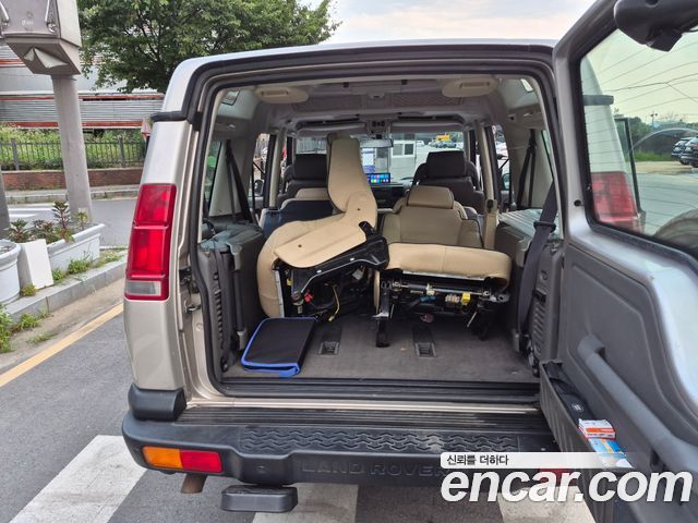 Land Rover Discovery 2000 — photo 17