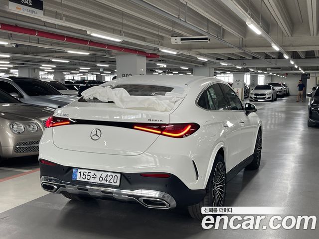 Mercedes-Benz GLC-Class 2026 — photo 8
