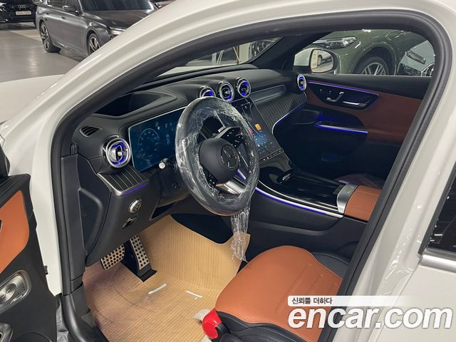 Mercedes-Benz GLC-Class 2026 — photo 12