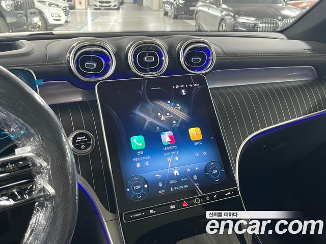 Mercedes-Benz GLC-Class 2026 — photo 15