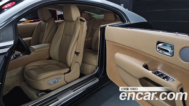 Rolls-Royce Wraith 2015 — photo 11
