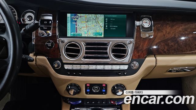 Rolls-Royce Wraith 2015 — photo 14
