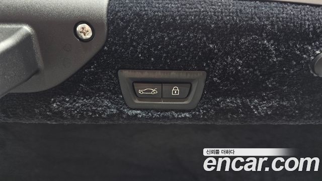 Rolls-Royce Wraith 2015 — photo 20