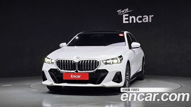 BMW 5-Series 2025 — photo 3