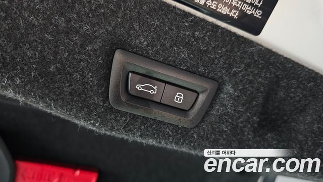 BMW 5-Series 2025 — photo 22