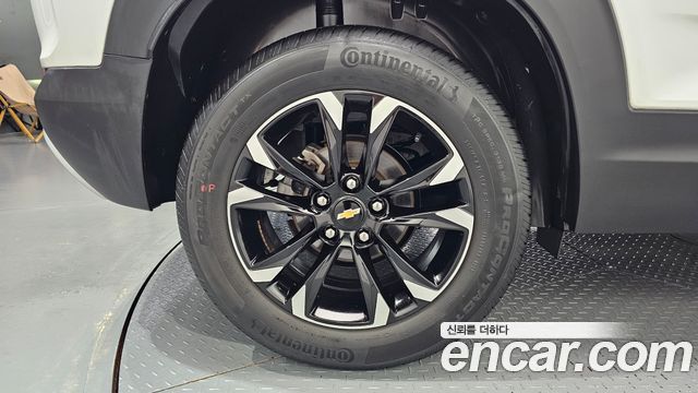 ChevroletGMDaewoo Trailblazer 2022 — photo 5