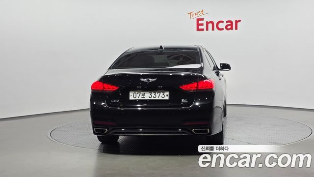 Genesis G80 2018 — photo 4