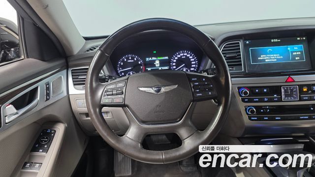 Genesis G80 2018 — photo 19