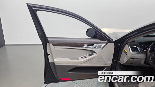 Genesis G80 2018 — photo 14