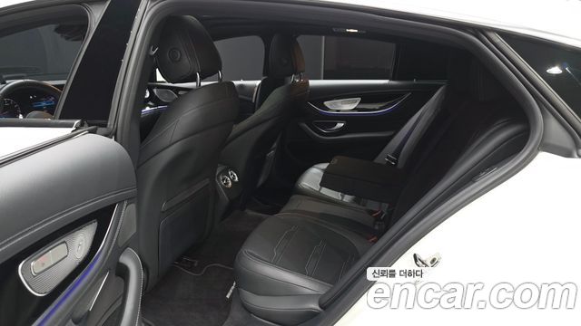 Mercedes-Benz AMG GT 2021 — photo 17