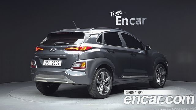 Hyundai Kona 2018 — photo 2