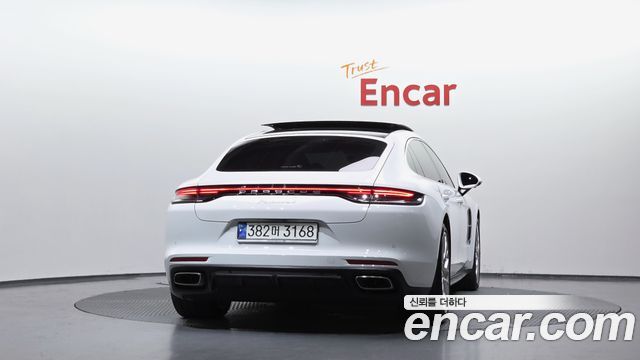 Porsche Panamera 2021 — photo 4