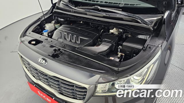 Kia Canival 2019 — photo 6