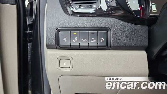 Kia Canival 2019 — photo 25