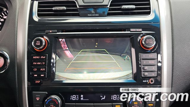 Nissan Altima 2014 — photo 14