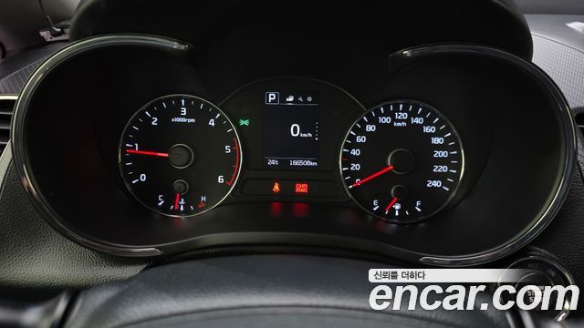 Kia K3 2017 — photo 8