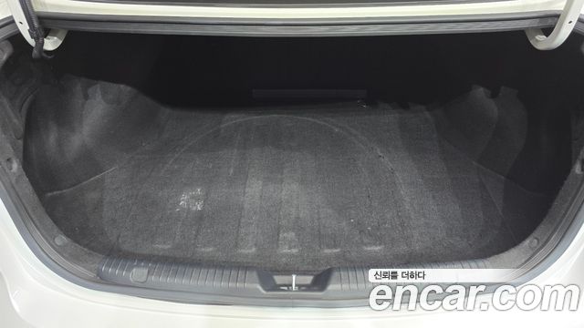 Kia K3 2017 — photo 17