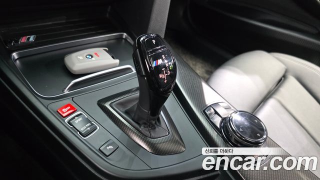 BMW 3-Series 2017 — photo 9