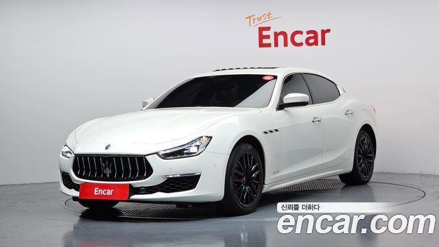 Maserati Ghibli 2019 — photo 1