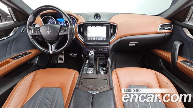 Maserati Ghibli 2019 — photo 7