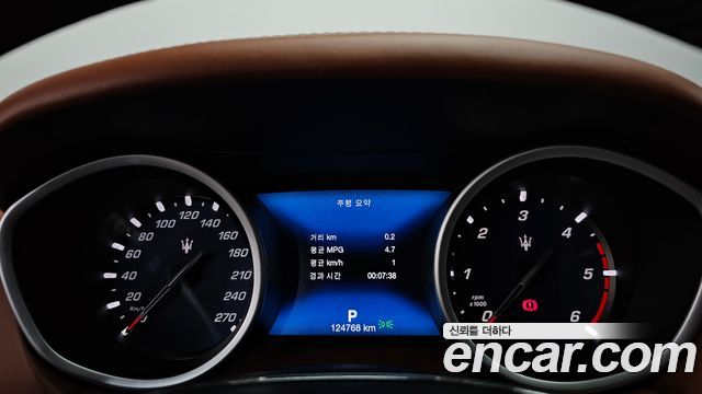 Maserati Ghibli 2019 — photo 8