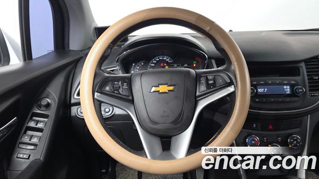 Chevrolet Korea Trax 2017 — photo 13