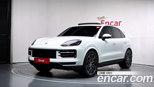Porsche Cayenne 2024 — photo 1