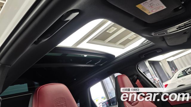 Porsche Cayenne 2024 — photo 21