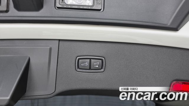 Porsche Cayenne 2024 — photo 22