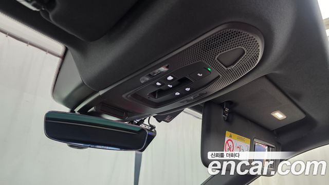 Porsche Cayenne 2024 — photo 24
