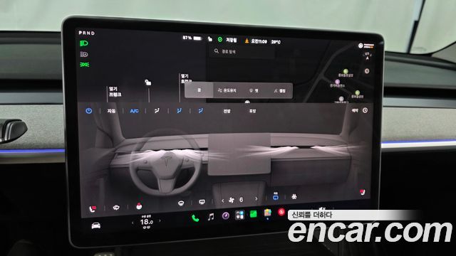 Tesla Model Y 2024 — photo 18