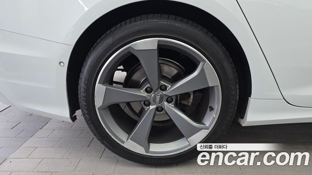 Audi A6 2020 — photo 5