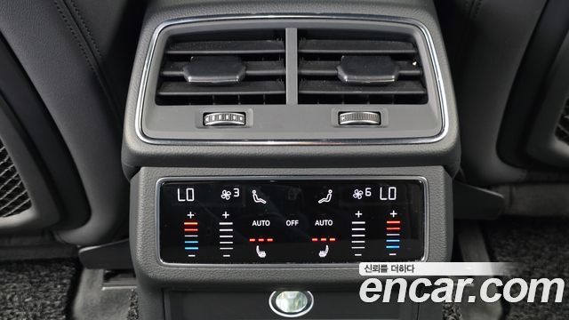 Audi A6 2020 — photo 24