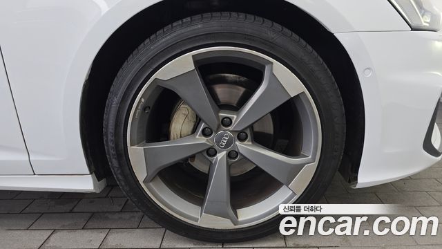 Audi A6 2020 — photo 7