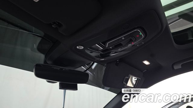 Audi A6 2020 — photo 32