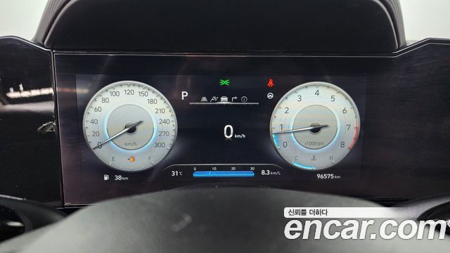 Hyundai AVANTE 2022 — photo 11