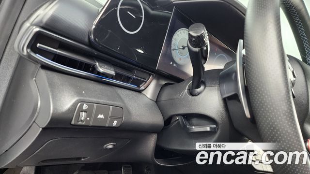 Hyundai AVANTE 2022 — photo 27