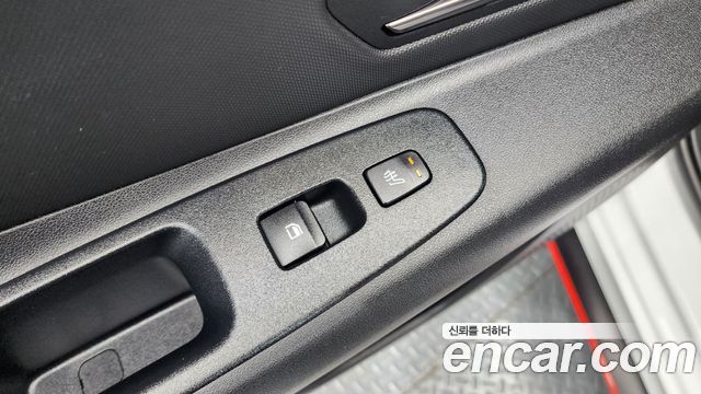 Hyundai AVANTE 2022 — photo 29