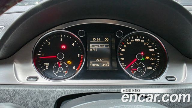 Volkswagen CC 2012 — photo 11