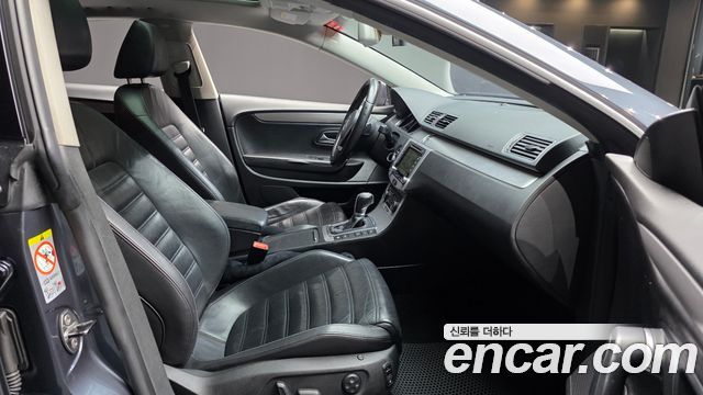 Volkswagen CC 2012 — photo 16