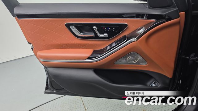 Mercedes-Benz S-Class 2022 — photo 14