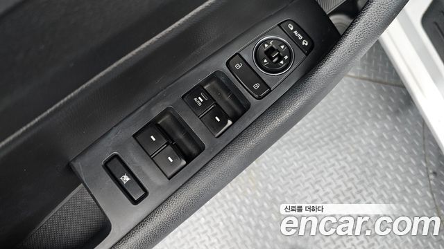 Hyundai Sonata 2016 — photo 25