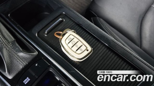 Hyundai Sonata 2016 — photo 30