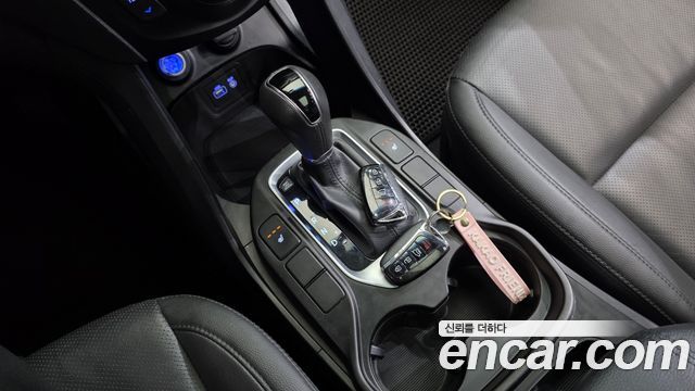 Hyundai Santafe 2016 — photo 12